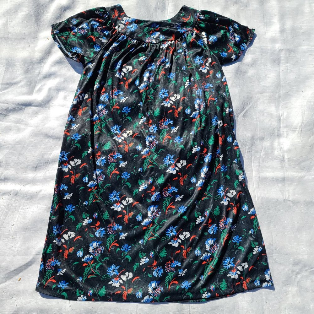 Vintage 70s /80s Dark Floral House Nylon Dress